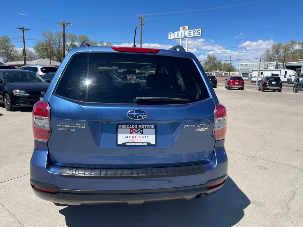 2015 Subaru Forester Image 4