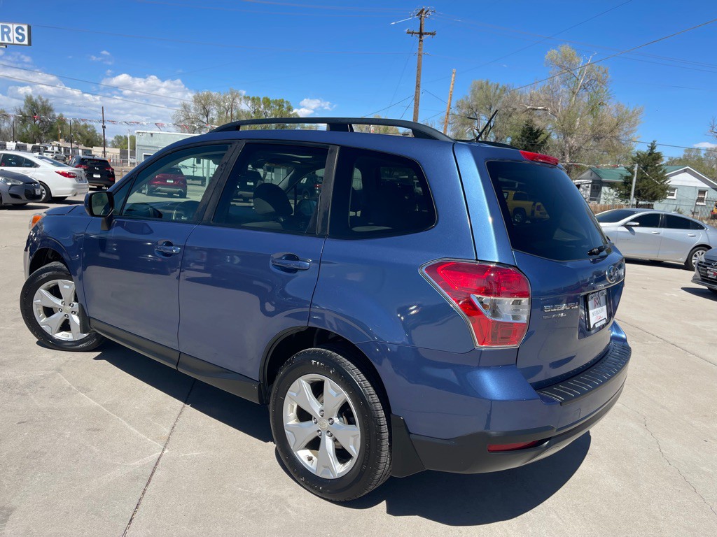 2015 Subaru Forester Image 5
