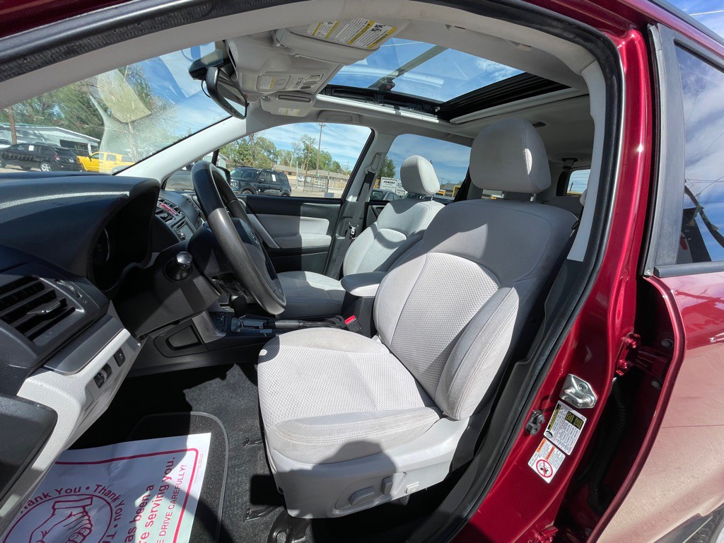 2015 Subaru Forester Image 8