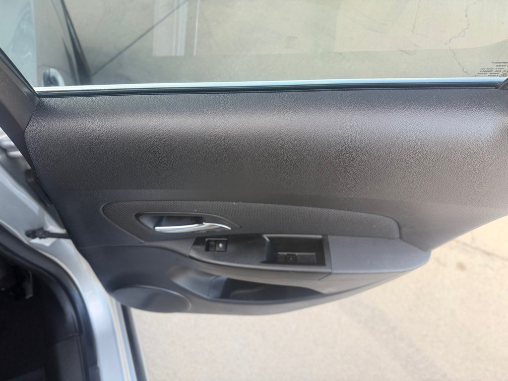 2014 Chevrolet Cruze Image 16