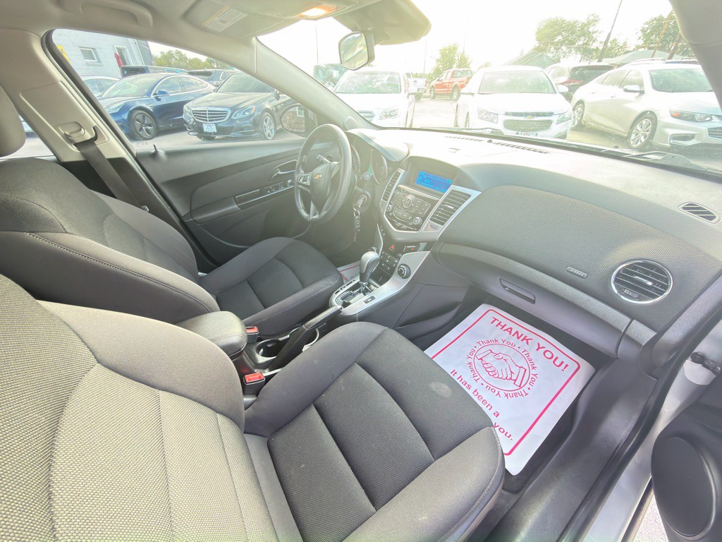 2014 Chevrolet Cruze Image 17