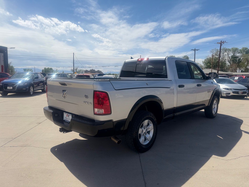 2014 RAM 1500 Image 3