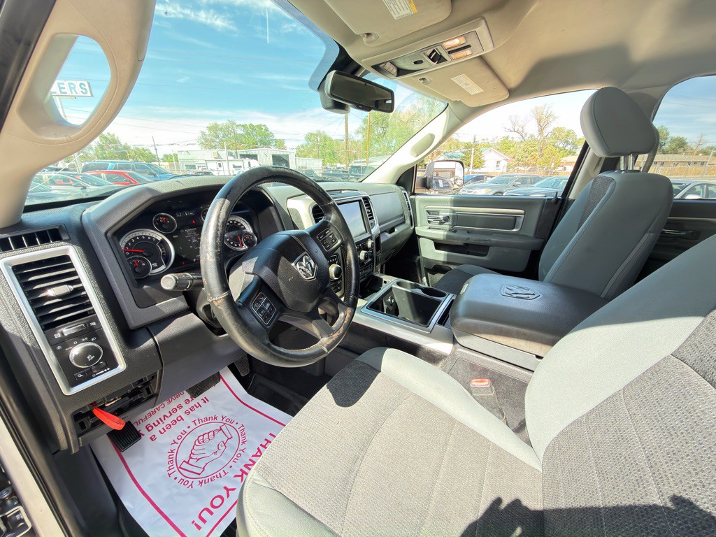 2014 RAM 1500 Image 9