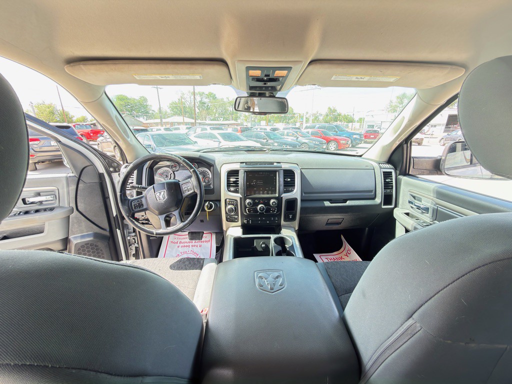 2014 RAM 1500 Image 18