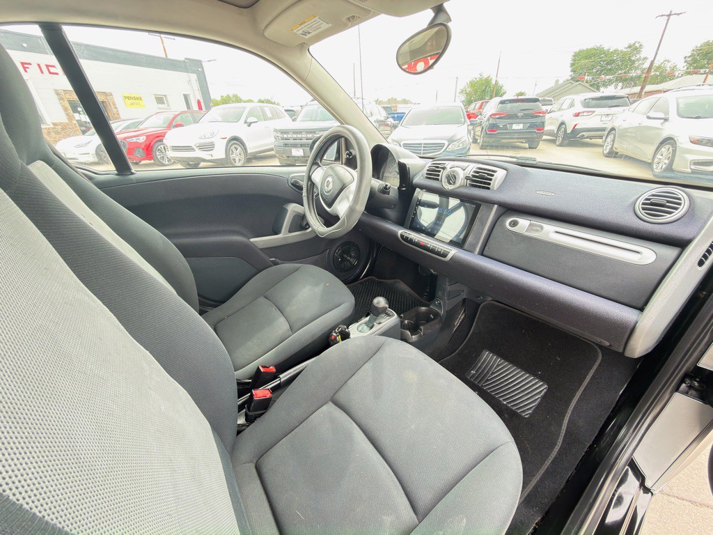 2013 smart fortwo Image 12