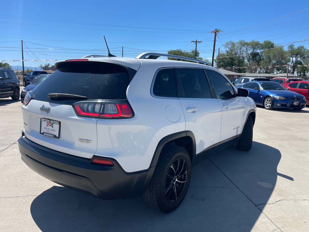 2019 Jeep Cherokee Image 3