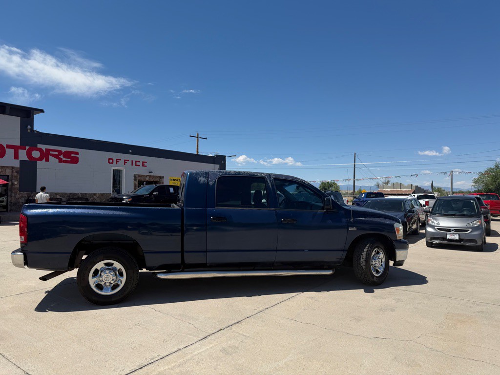 2006 Dodge Ram 1500 Image 2