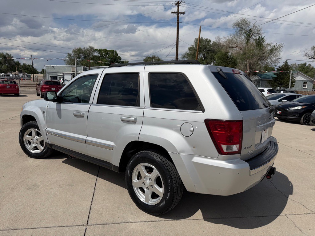 2005 Jeep Grand Cherokee Image 5