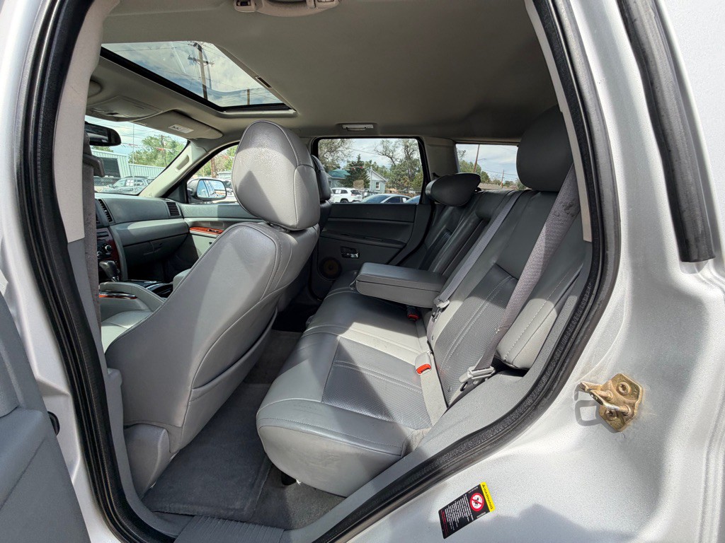 2005 Jeep Grand Cherokee Image 11