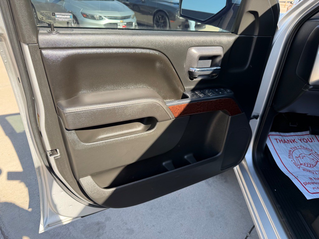 2017 GMC Sierra Image 11
