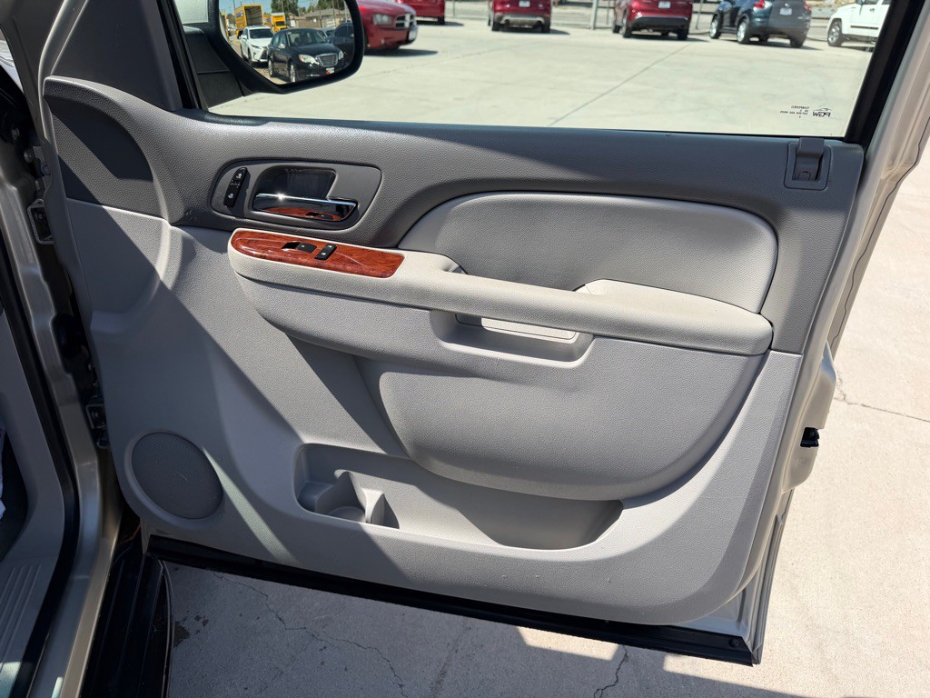 2014 Chevrolet Tahoe Image 22