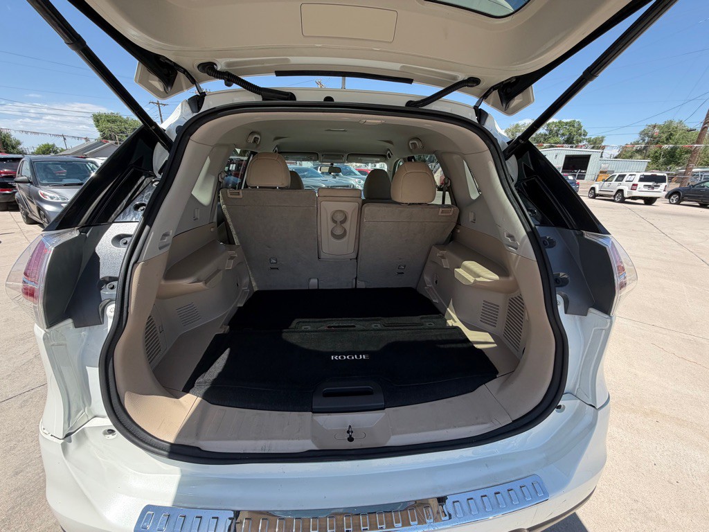 2016 Nissan Rogue Image 13