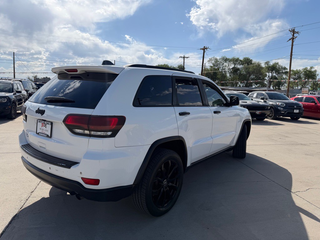2015 Jeep Grand Cherokee Image 3