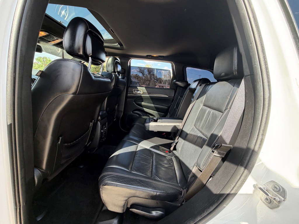 2015 Jeep Grand Cherokee Image 11