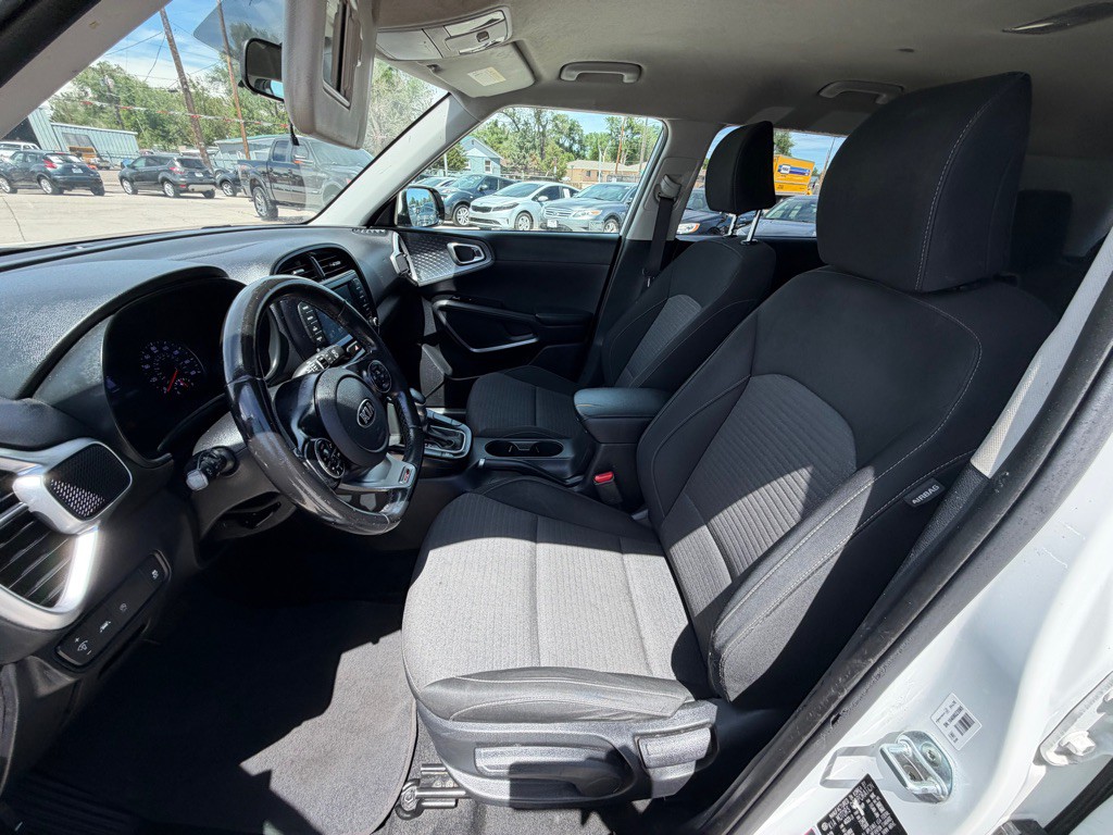 2020 Kia Soul Image 8