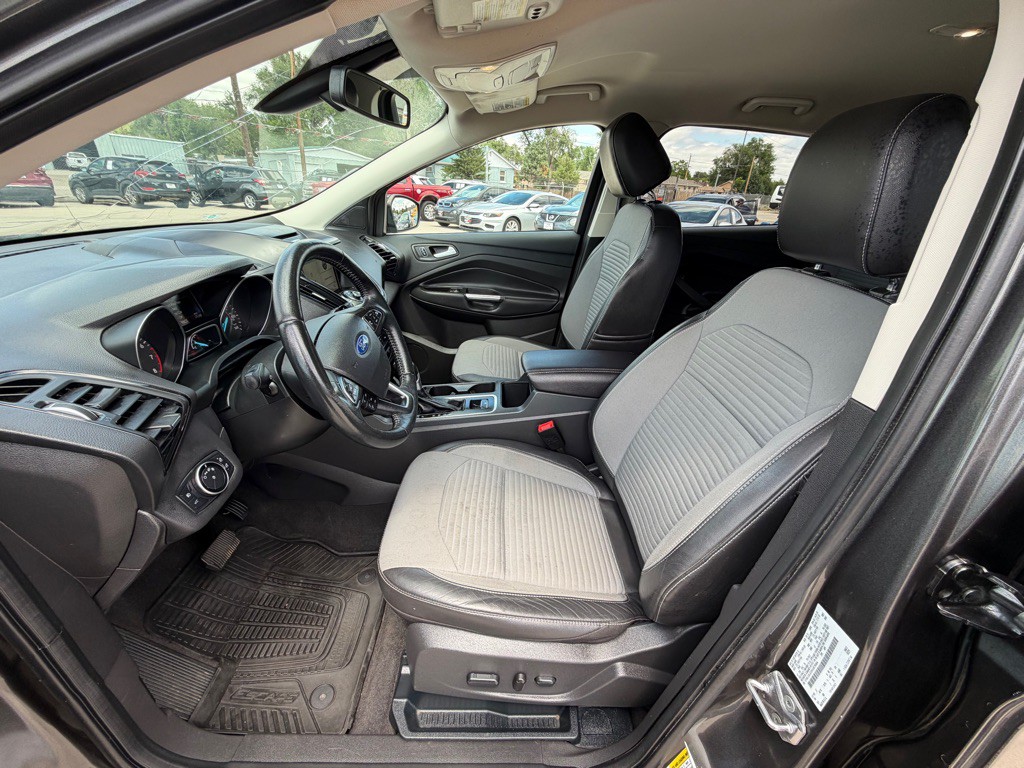 2017 Ford Escape Image 8