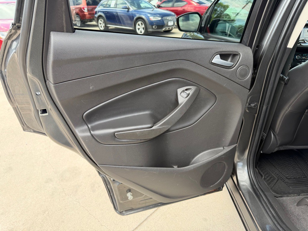 2017 Ford Escape Image 12