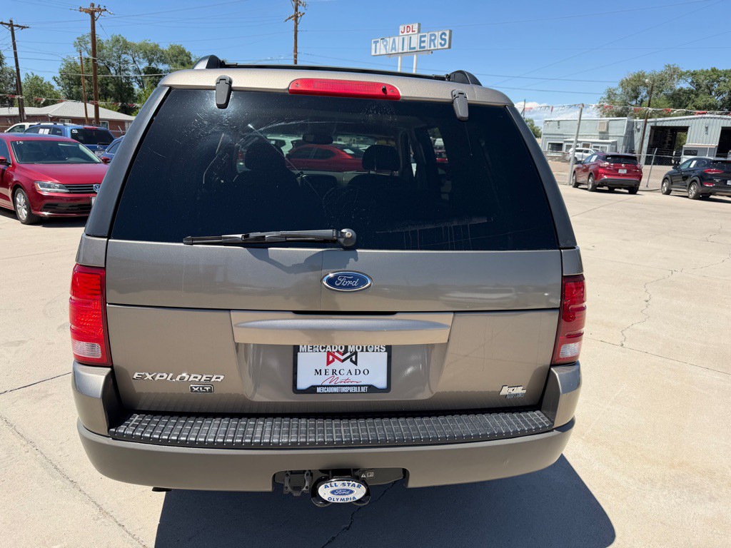 2002 Ford Explorer Image 4