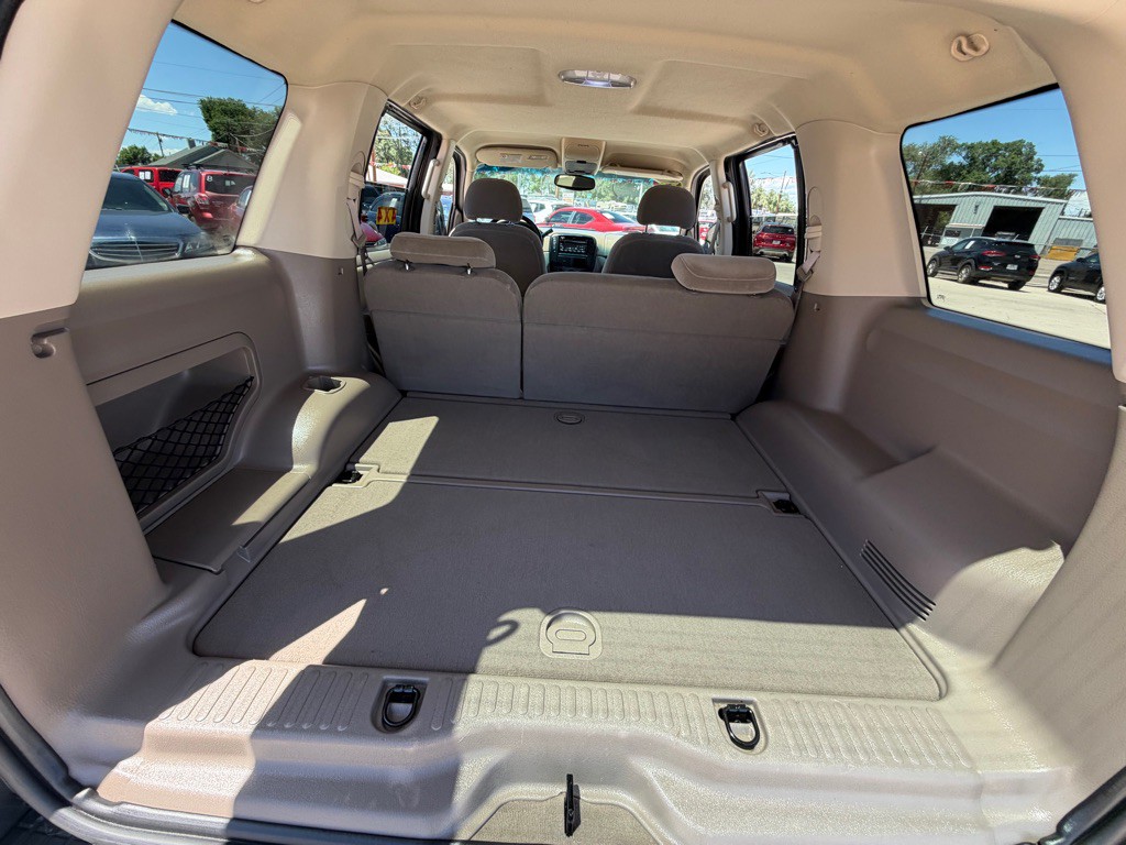 2002 Ford Explorer Image 14
