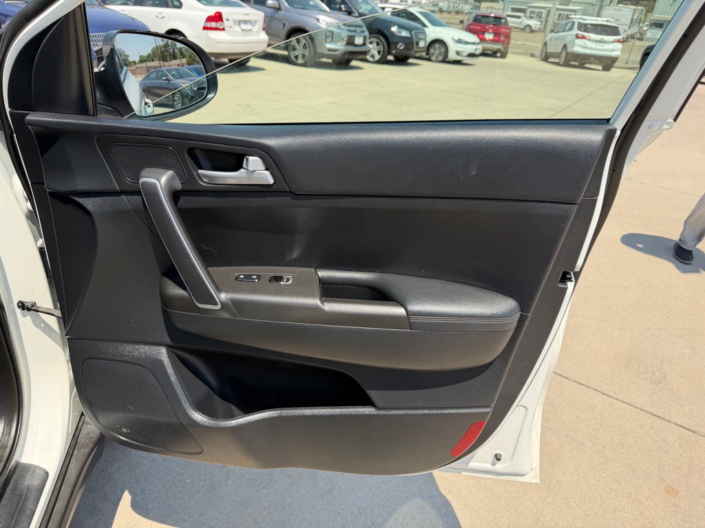 2022 Kia Sportage Image 18