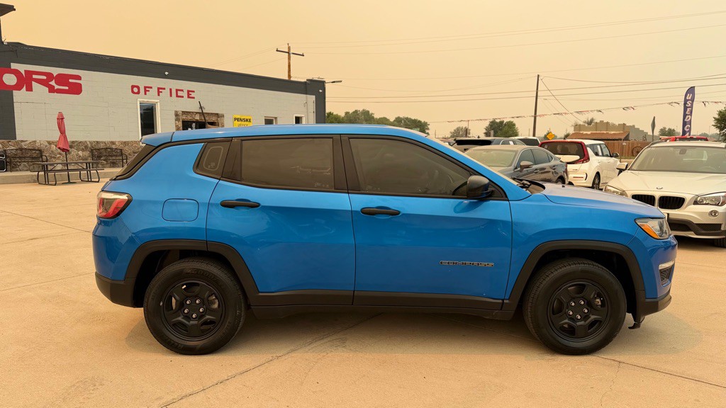 2019 Jeep Compass Image 2