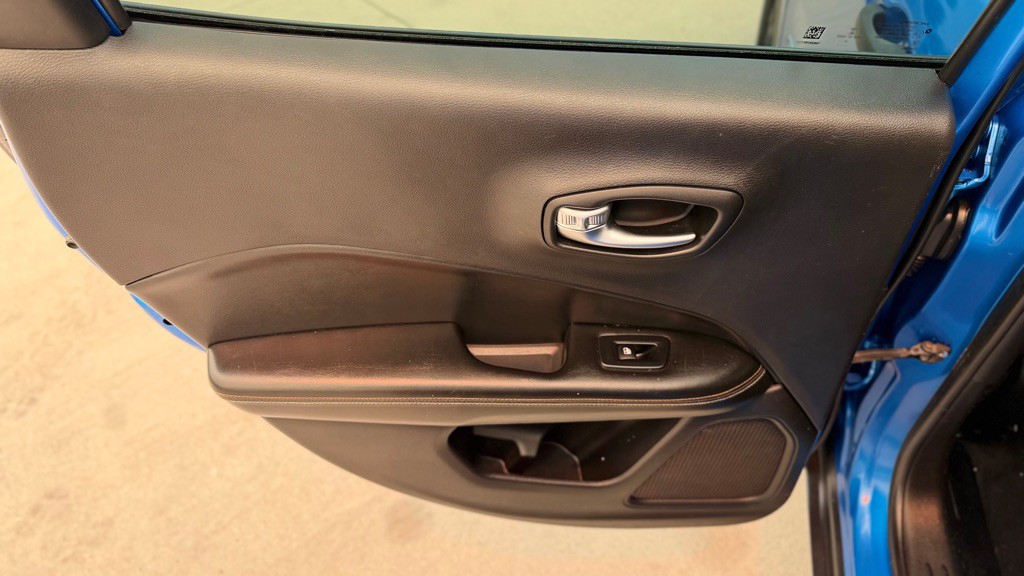 2019 Jeep Compass Image 13