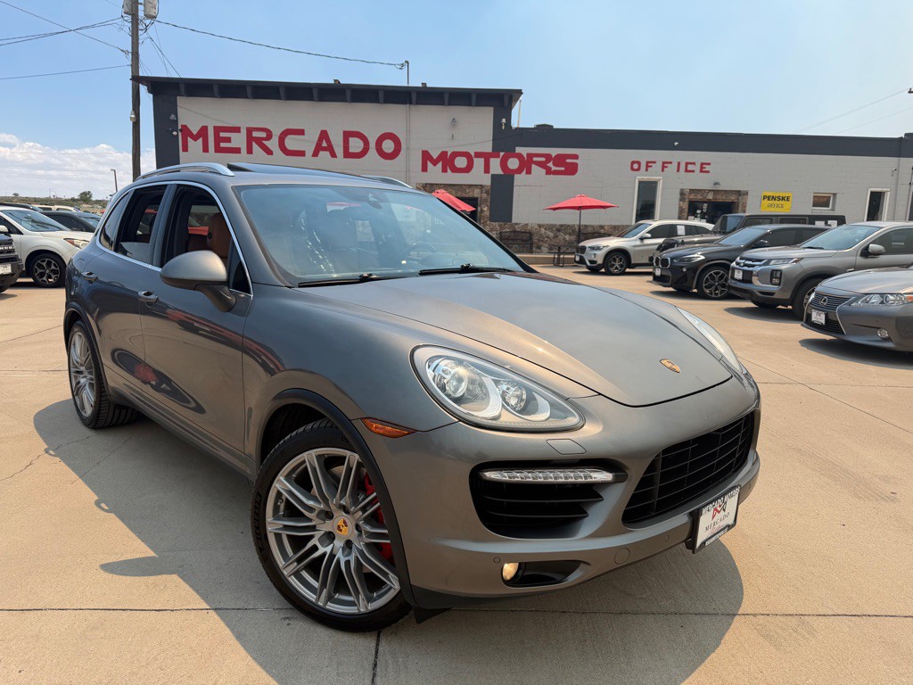 2014 Porsche Cayenne Image 1