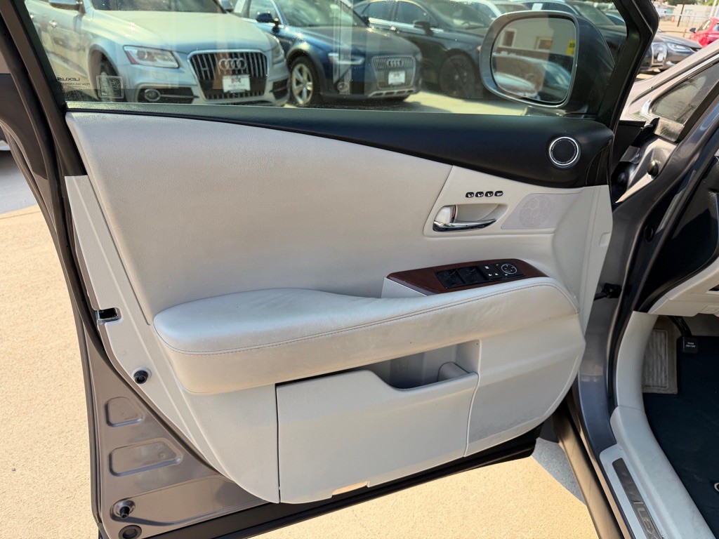 2012 Lexus RX Image 10