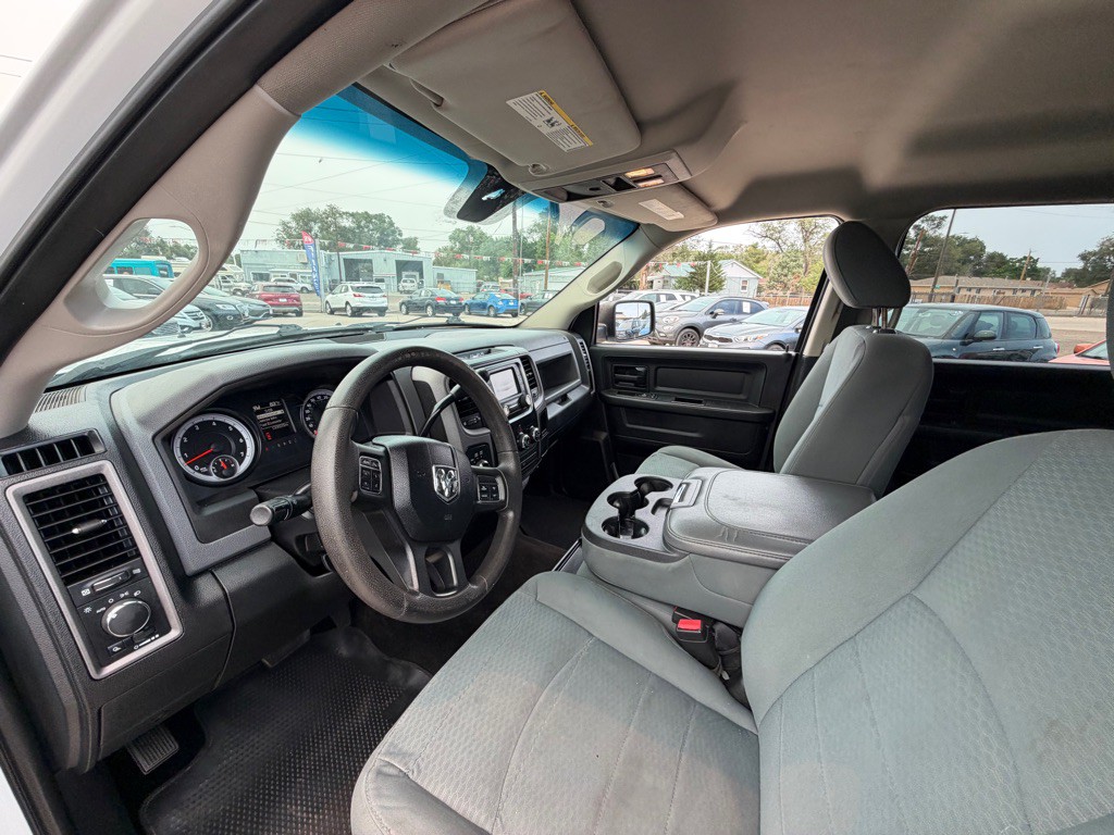 2014 RAM 1500 Image 9