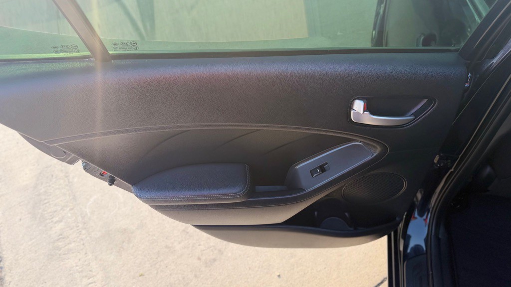 2018 Kia Forte Image 13