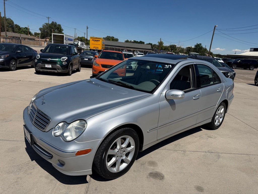 2007 Mercedes-Benz C-Class Image 6