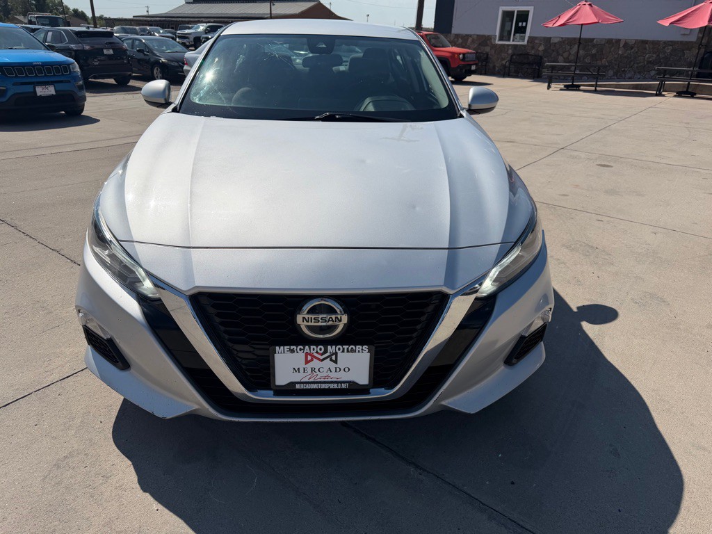 2021 Nissan Altima Image 7