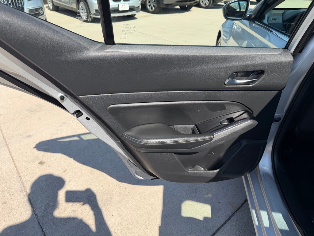 2021 Nissan Altima Image 12
