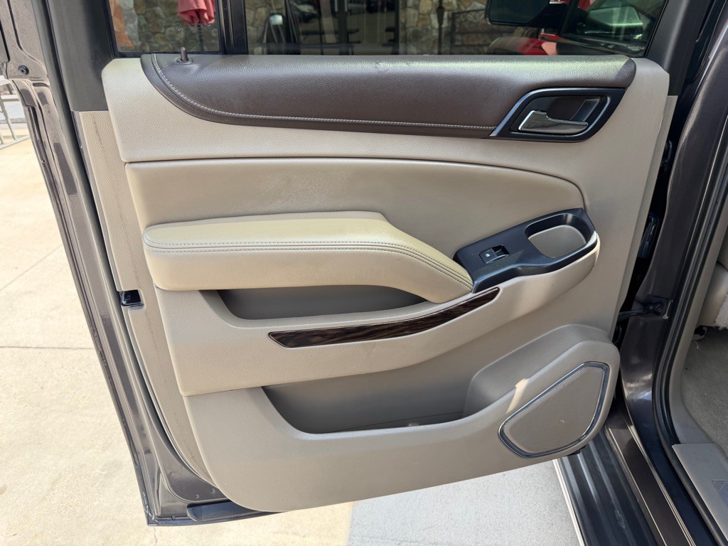 2015 GMC Yukon Image 12