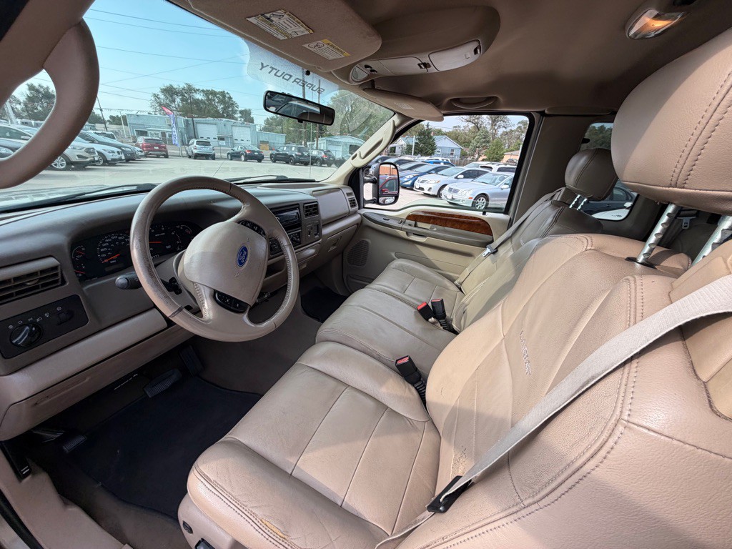 2004 Ford F-250 Image 9