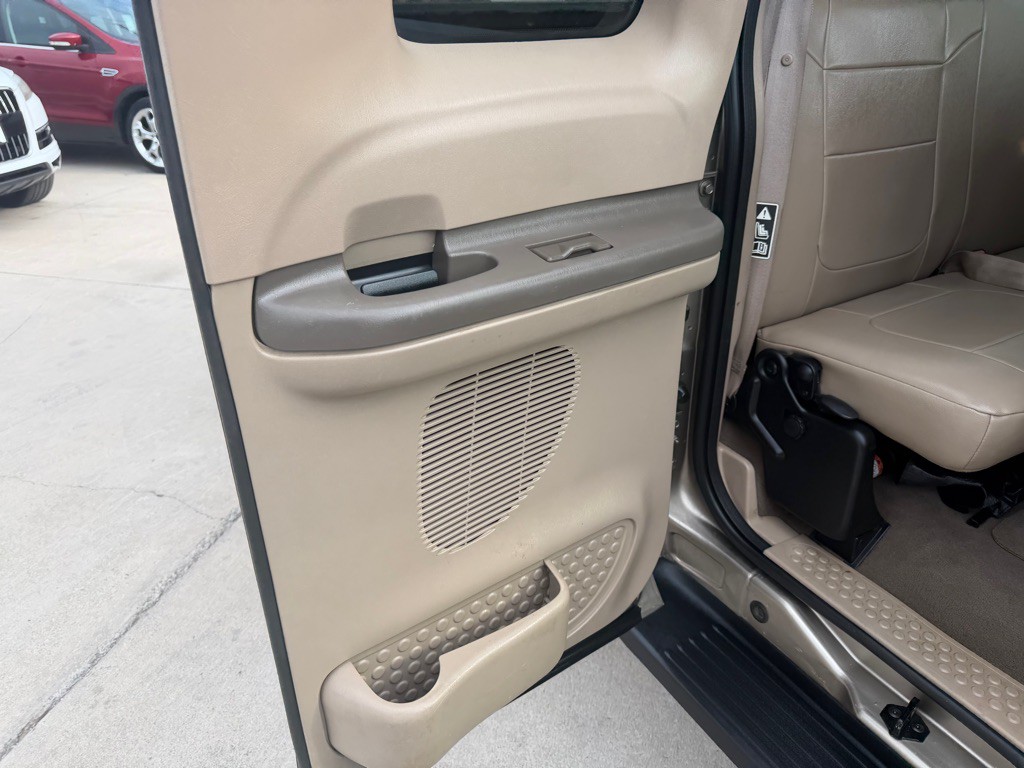 2004 Ford F-250 Image 16
