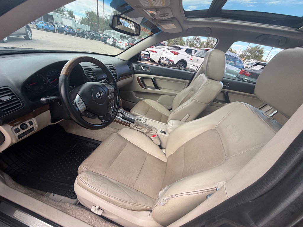 2008 Subaru Outback Image 9