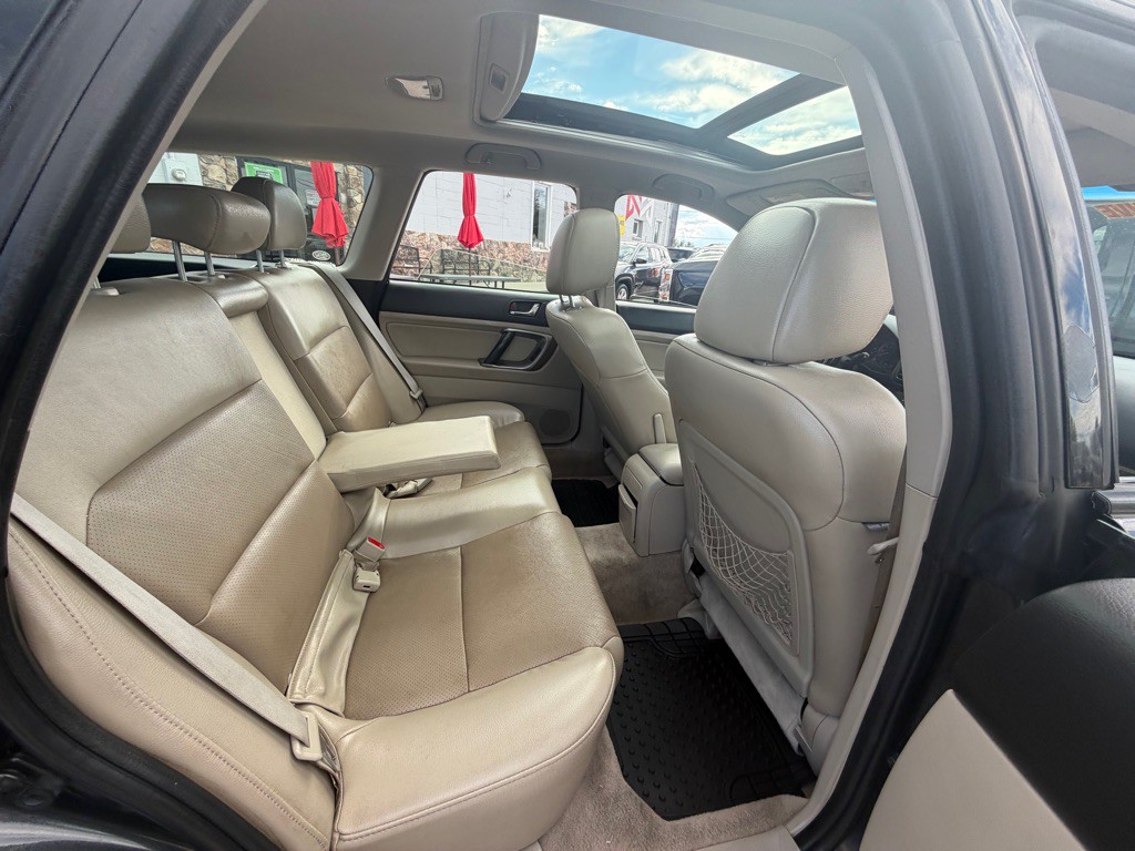 2008 Subaru Outback Image 14