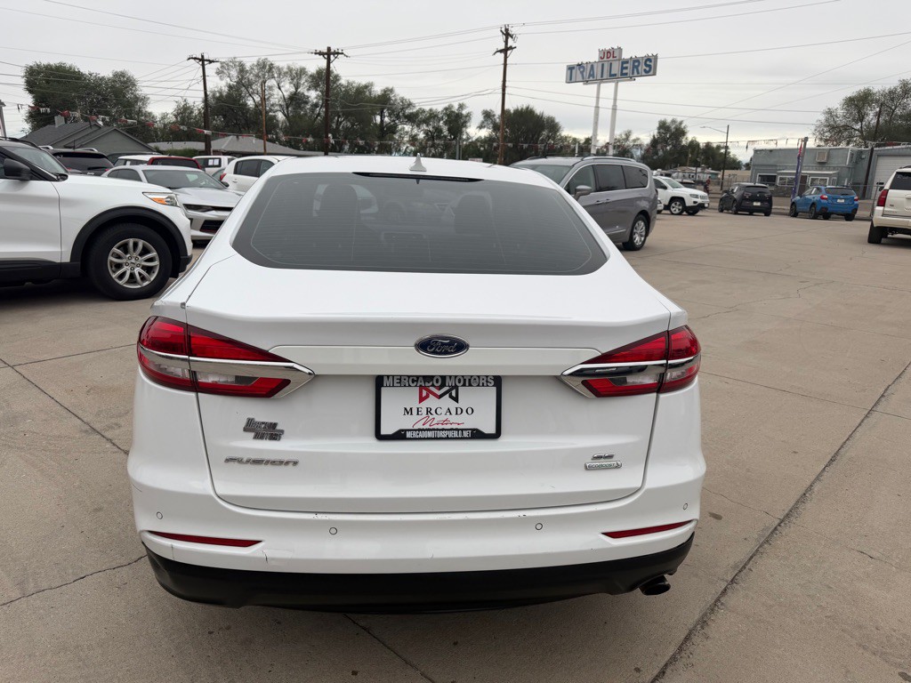 2020 Ford Fusion Image 4