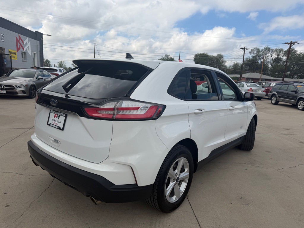 2019 Ford Edge Image 3