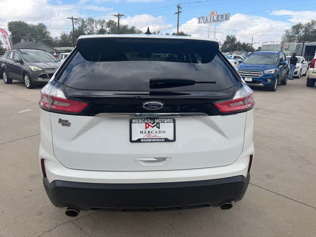 2019 Ford Edge Image 4