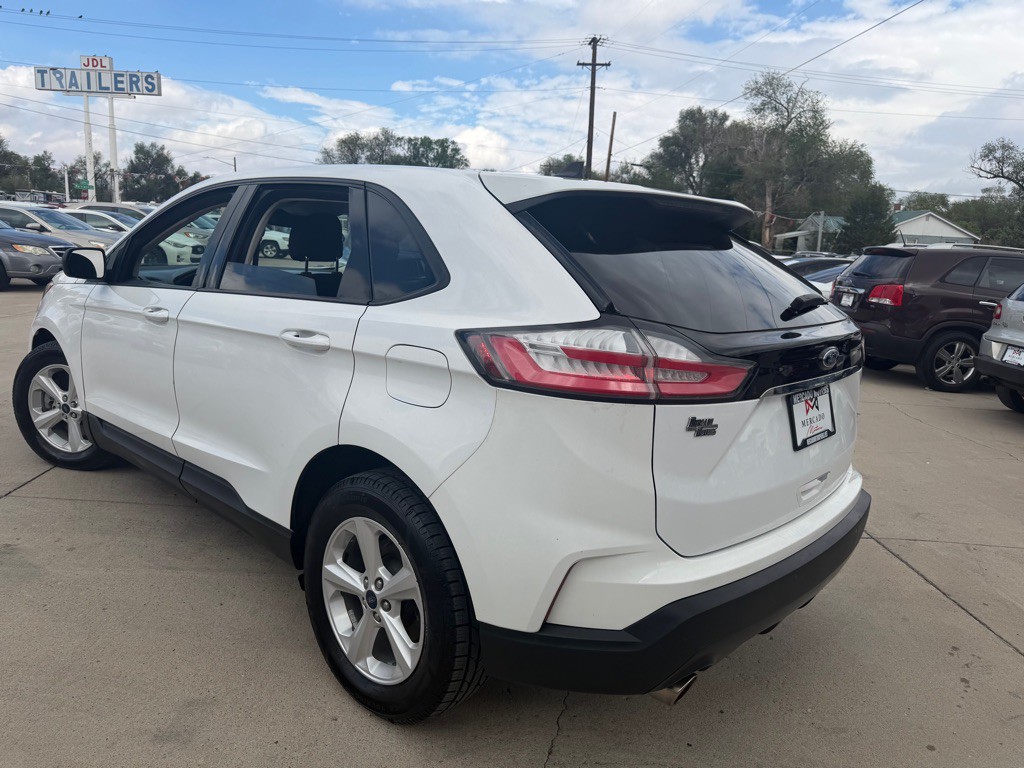 2019 Ford Edge Image 5