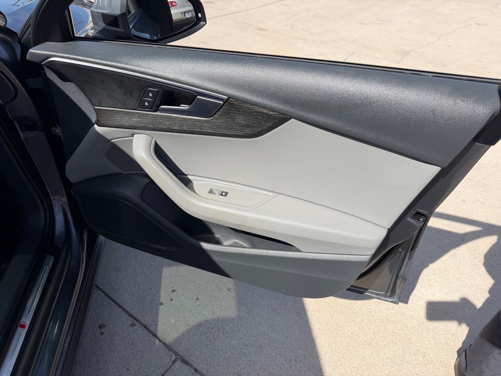 2018 Audi A4 Image 18