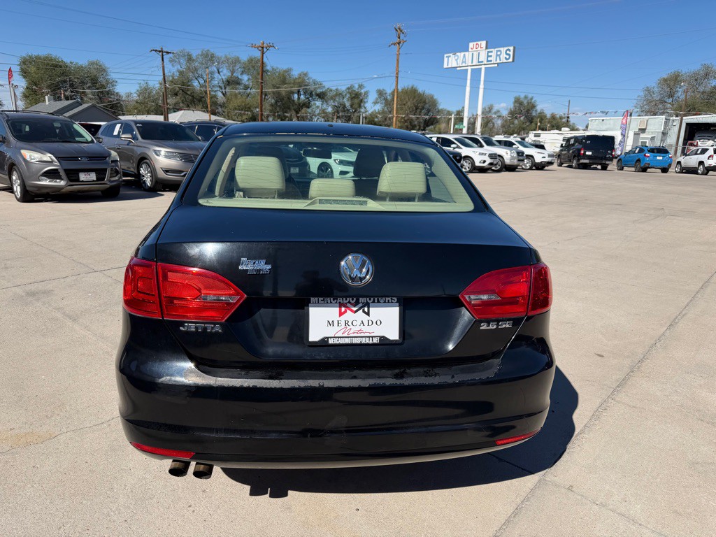 2013 Volkswagen Jetta Image 3