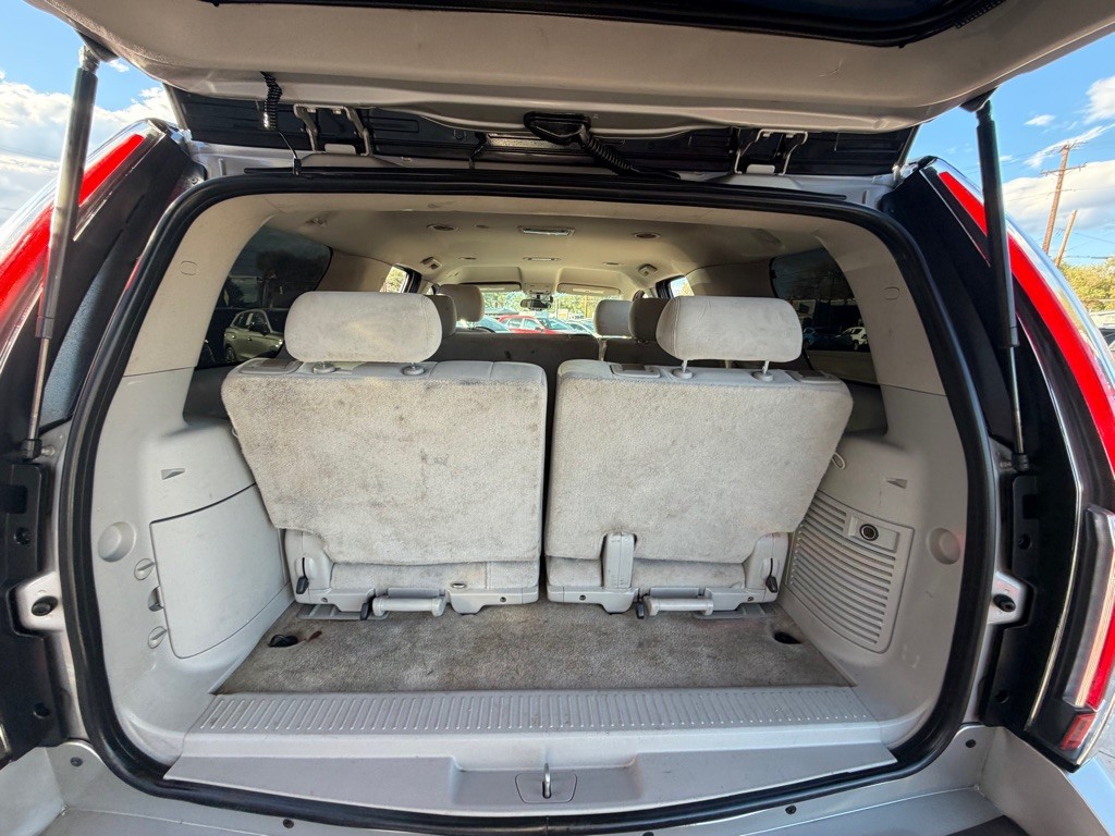 2007 Chevrolet Tahoe Image 14