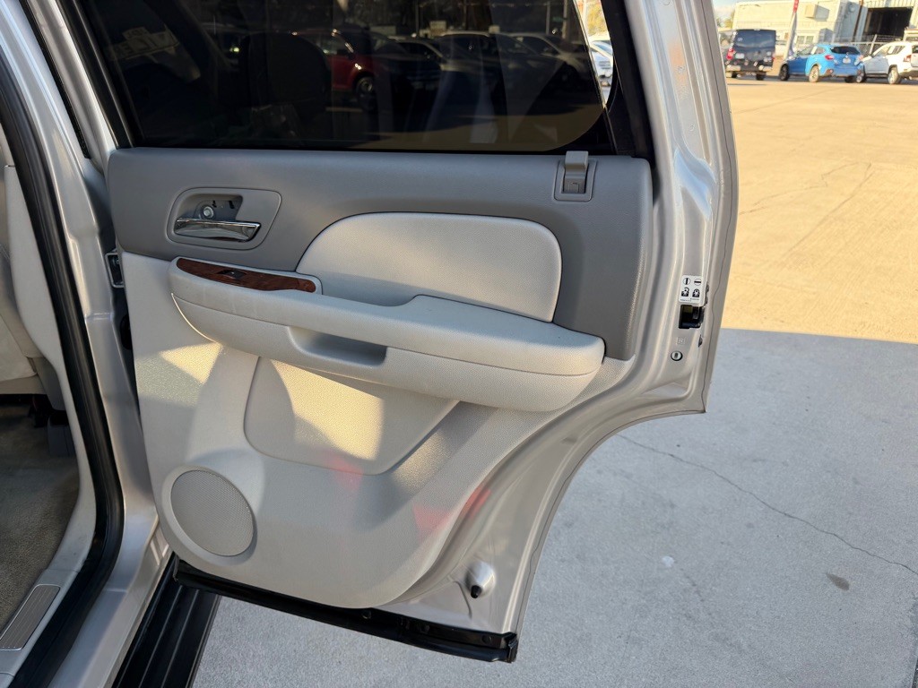 2007 Chevrolet Tahoe Image 18