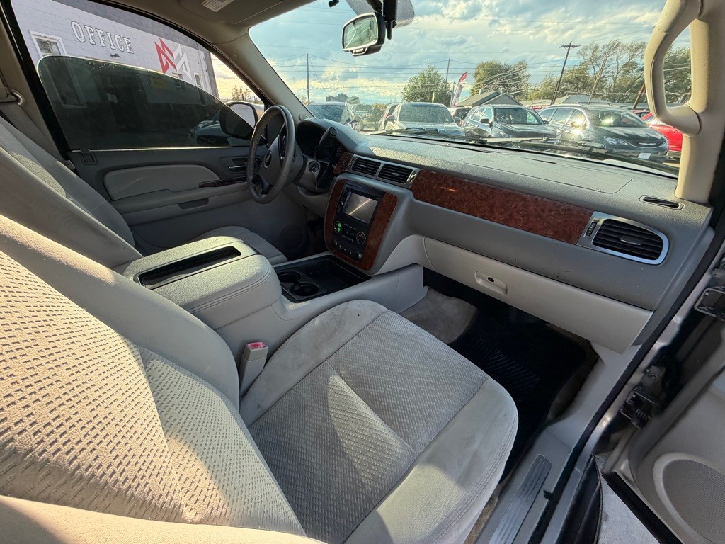 2007 Chevrolet Tahoe Image 20