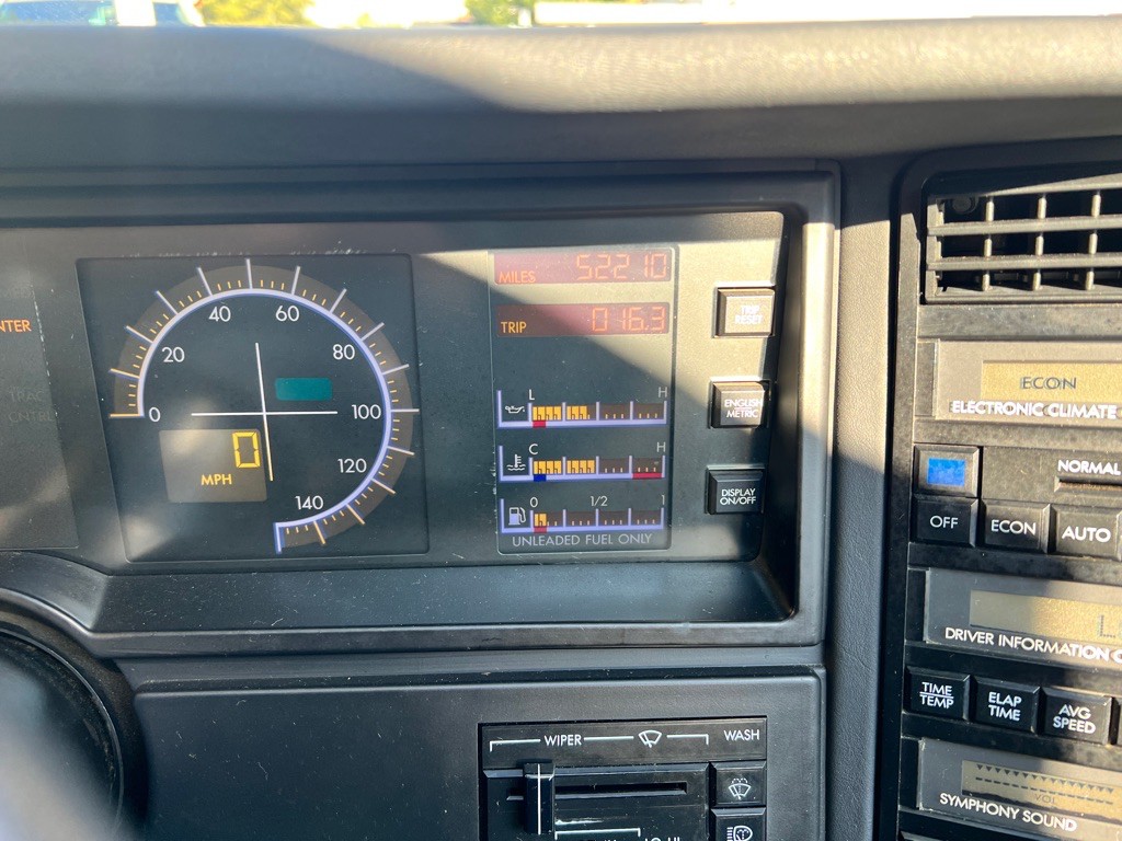 1990 Cadillac Allante Image 12