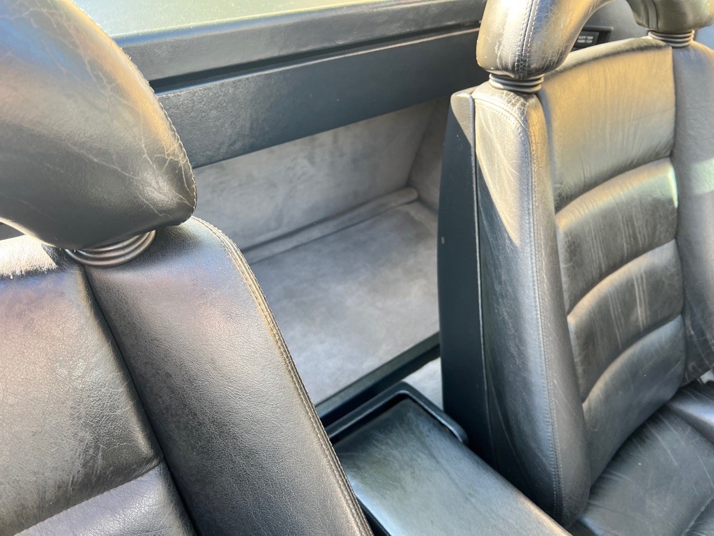1990 Cadillac Allante Image 13