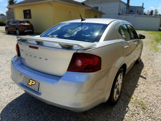 Image for 2011 Dodge Avenger LUX ID: 6365228